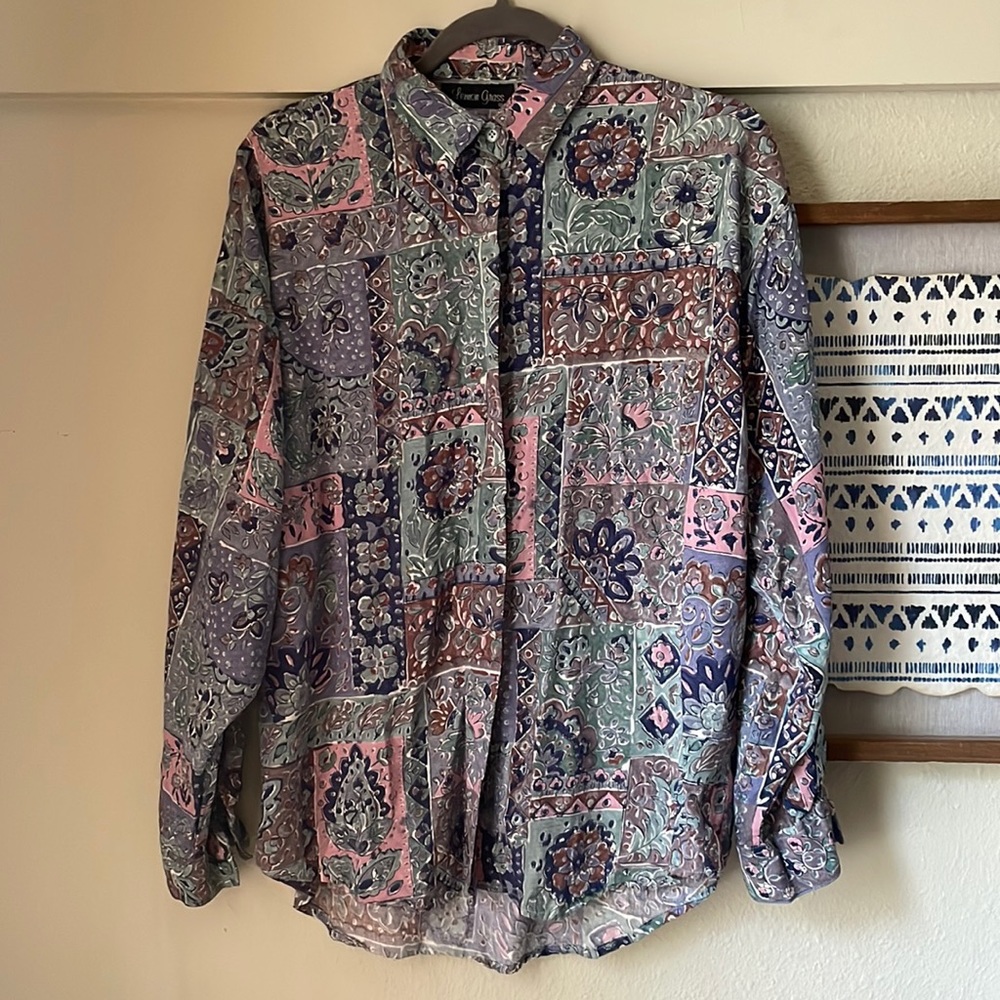 Vintage Lemongrass paisley floral rayon long sleeve button down top